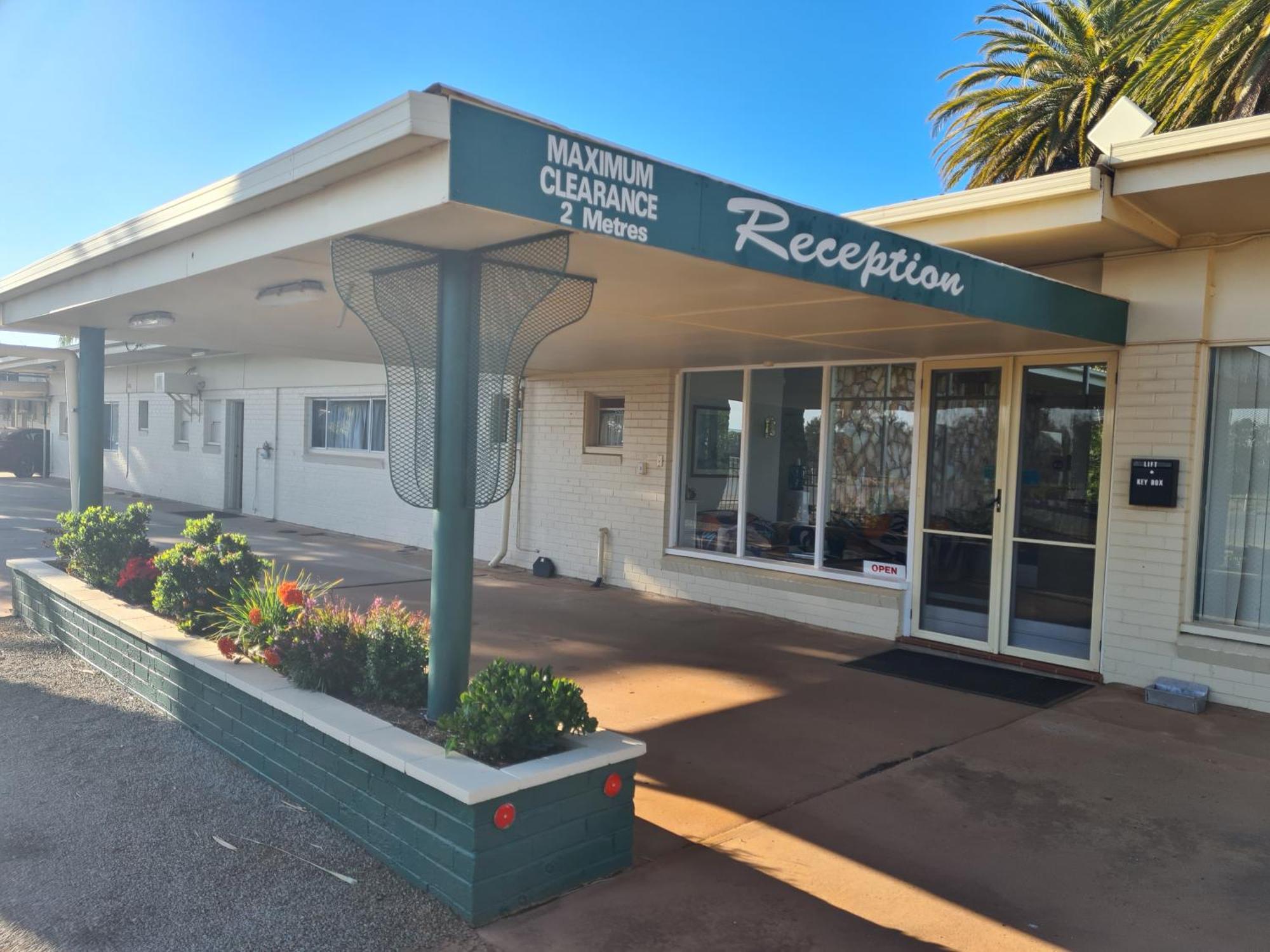 Motel Riverina Leeton Eksteriør billede