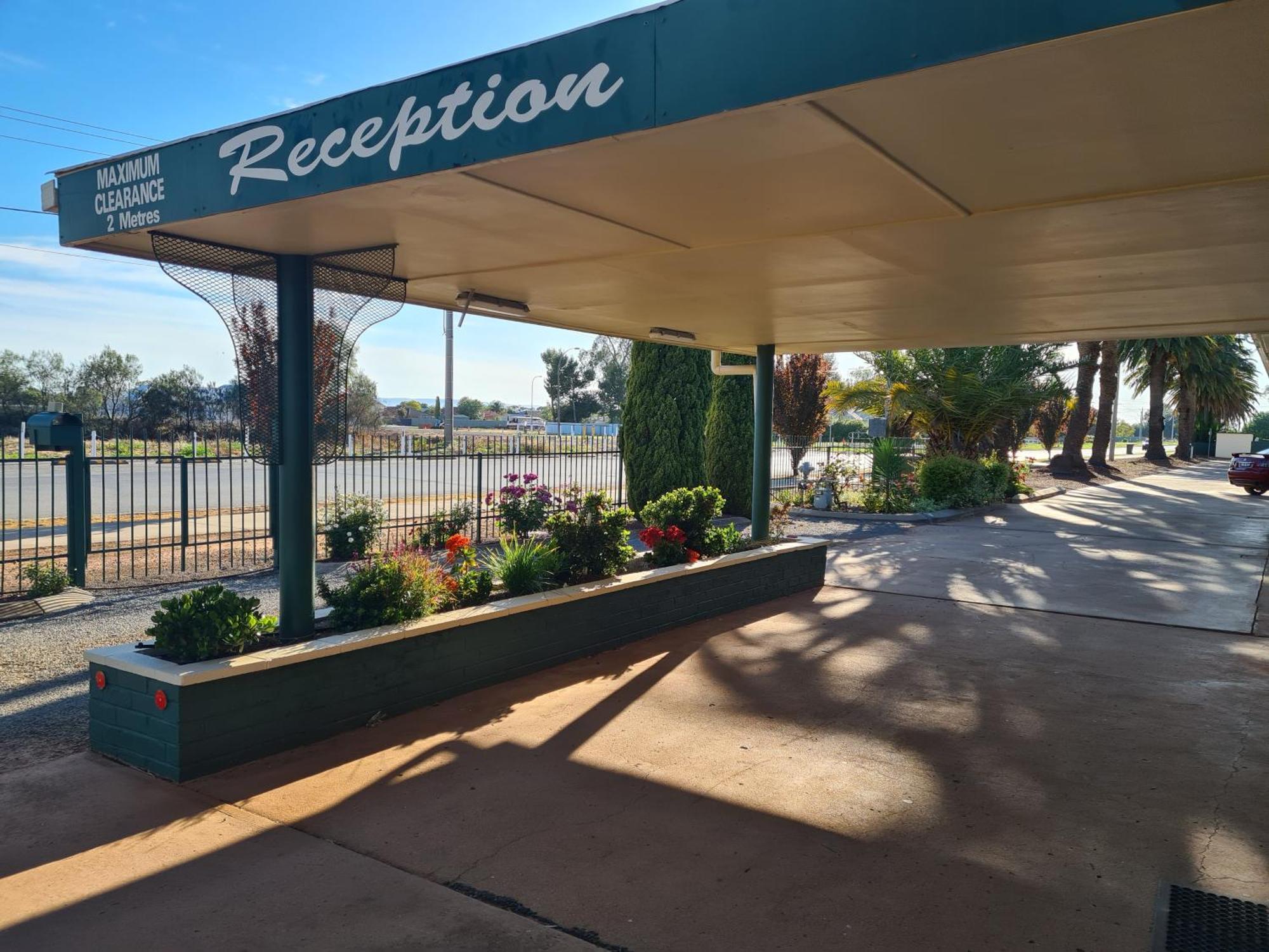 Motel Riverina Leeton Eksteriør billede