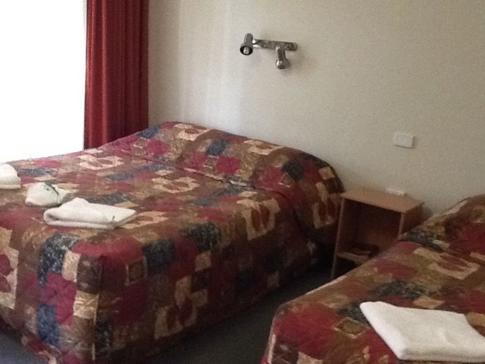 Motel Riverina Leeton Eksteriør billede