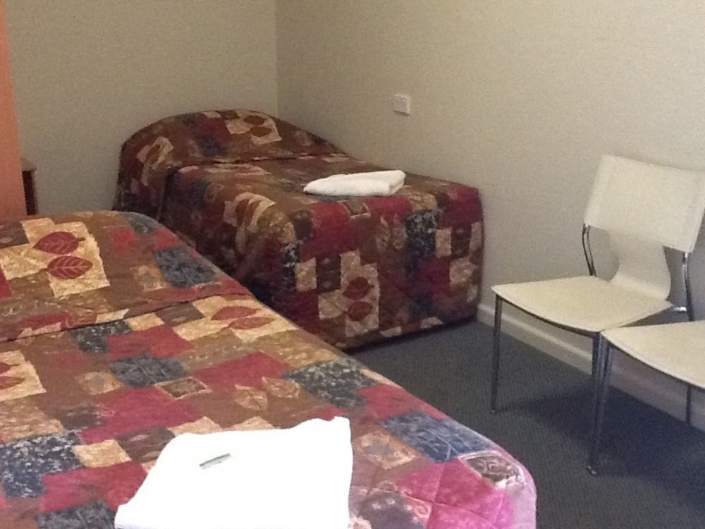 Motel Riverina Leeton Eksteriør billede