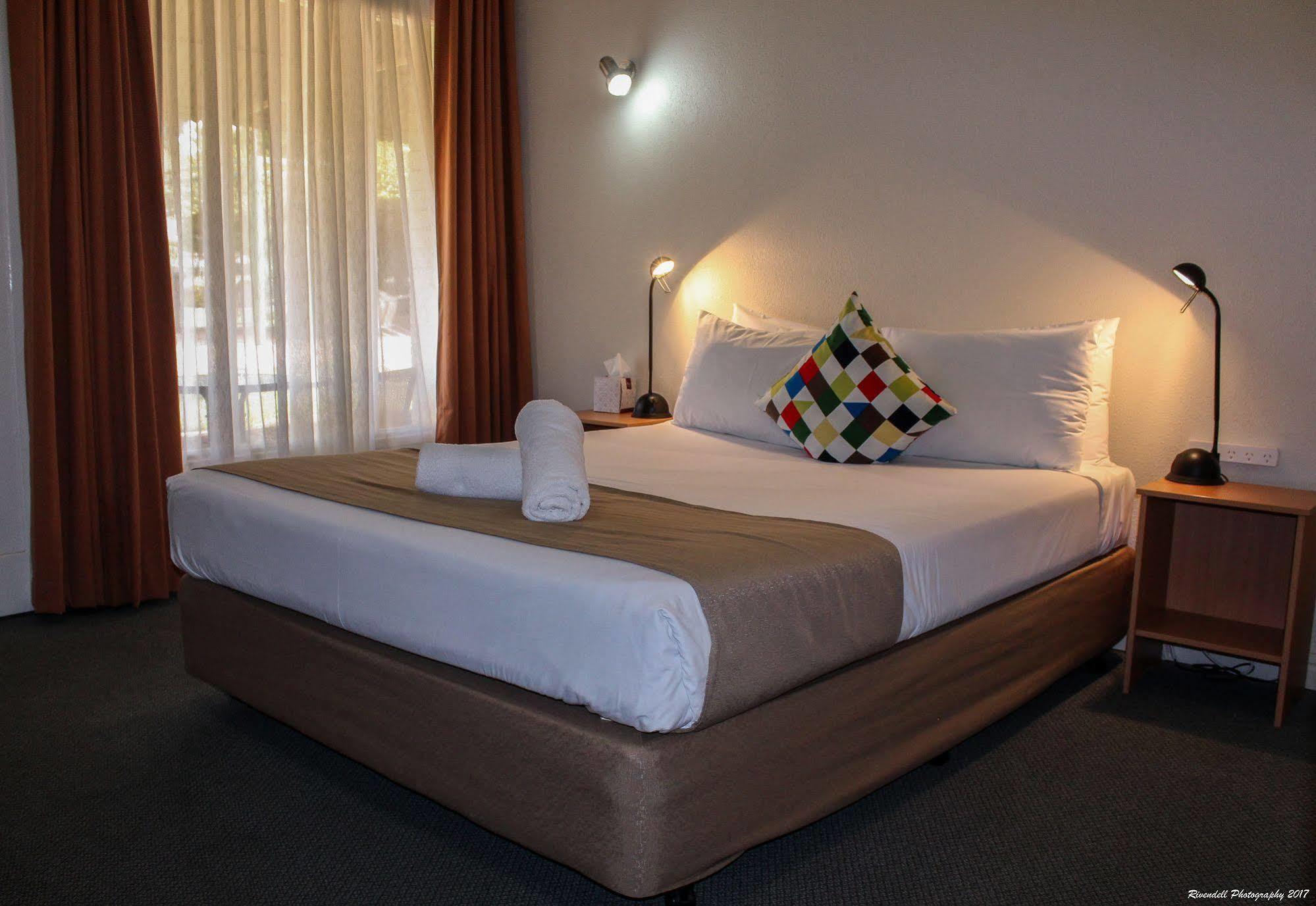 Motel Riverina Leeton Eksteriør billede