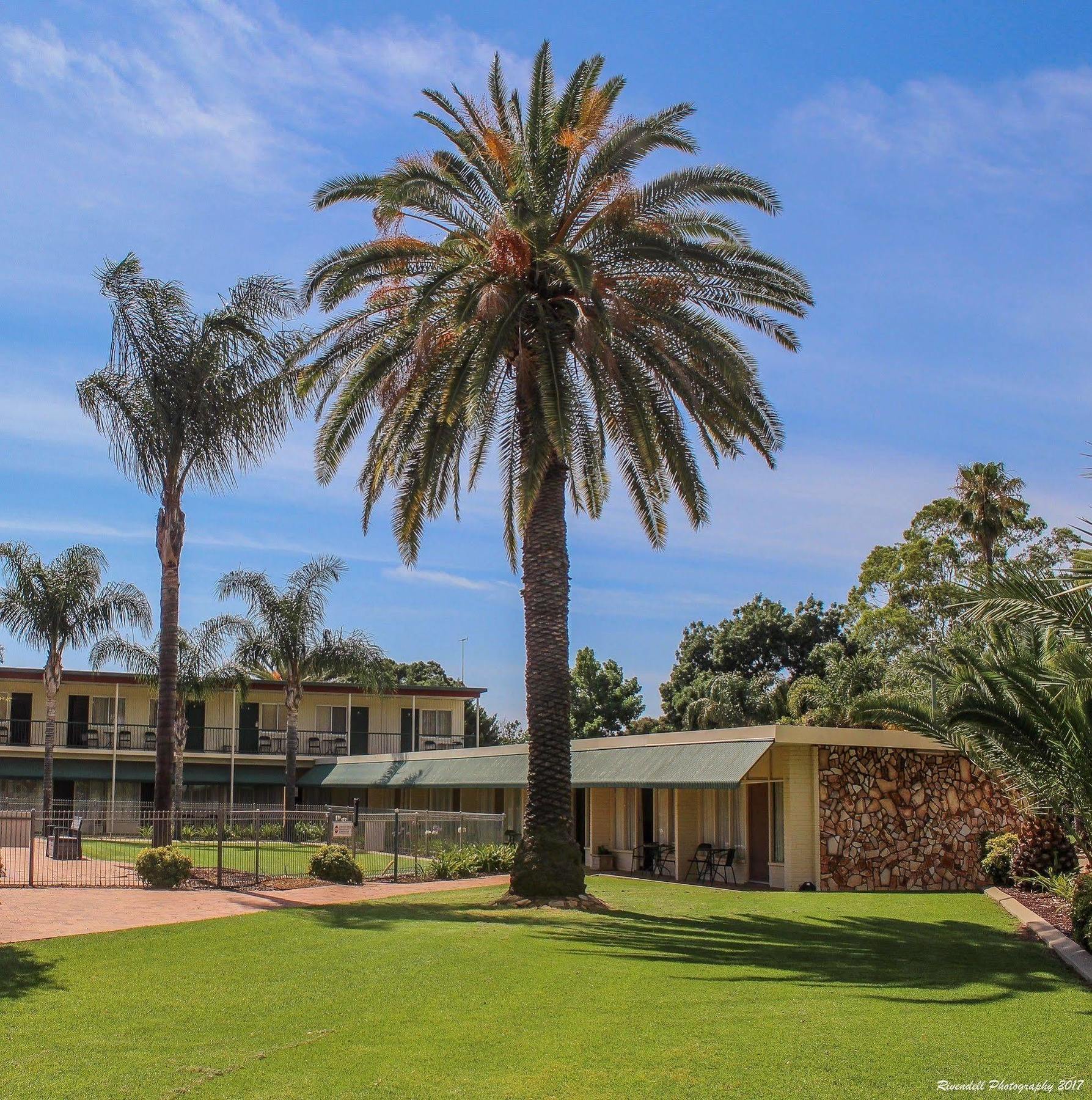 Motel Riverina Leeton Eksteriør billede