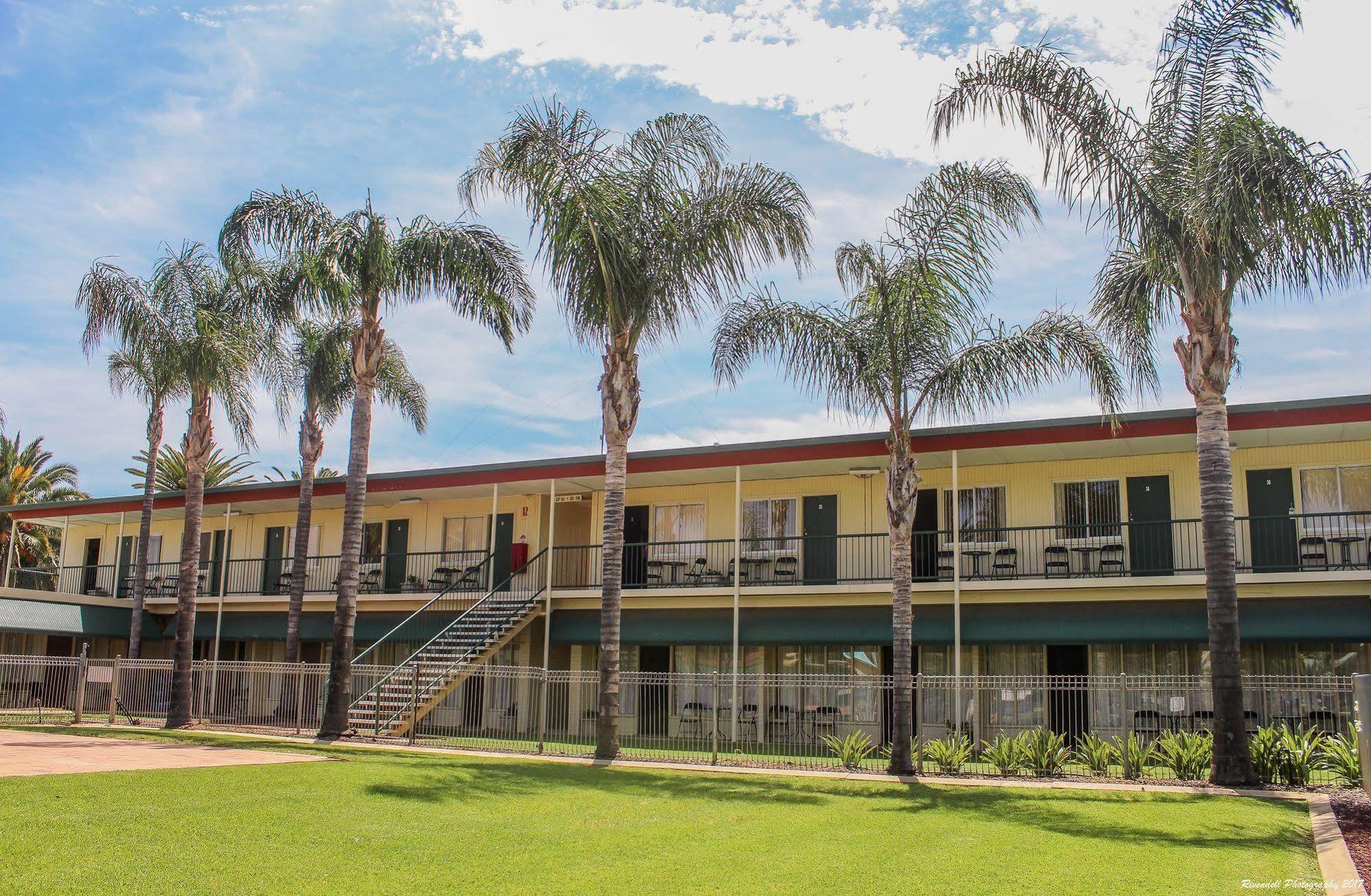 Motel Riverina Leeton Eksteriør billede